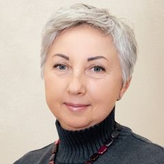 Шапошникова Лариса