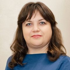 Топоркова Лариса